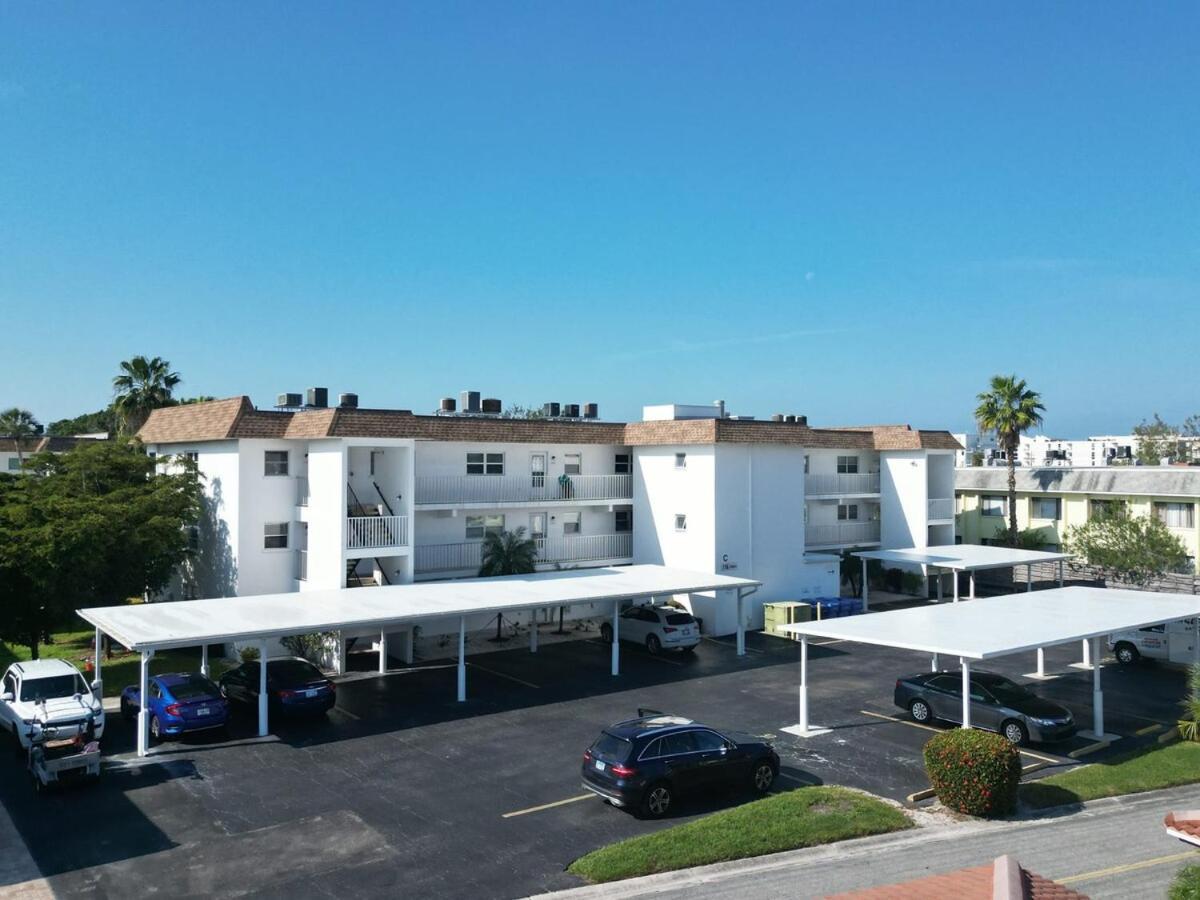 2 Bed 2 Bath Centrally Located On Siesta Key Sarasota Exterior foto